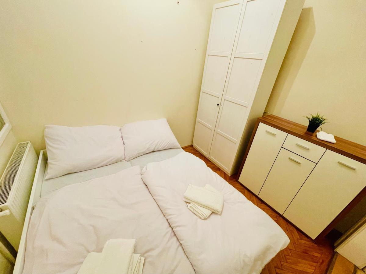 Friend Of Deak Ferenc Apartment Budapest Exterior photo